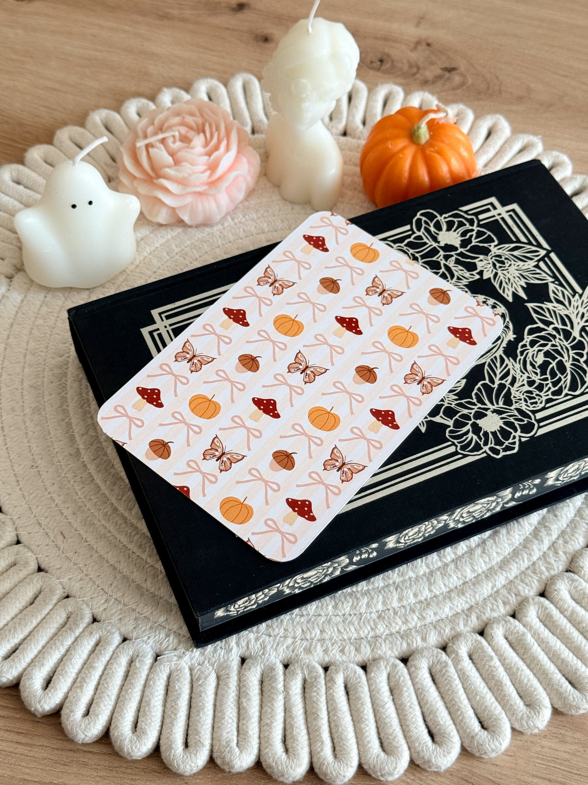 Autumn Moth eReader Insert
