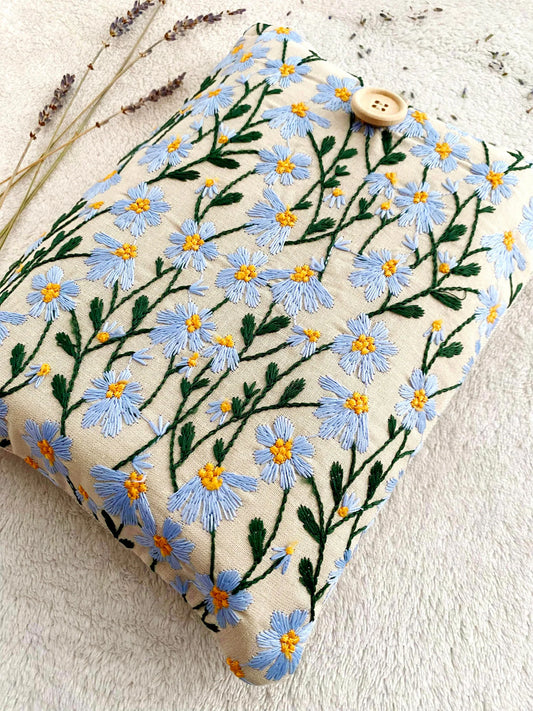 Embroidered Blue Daisy Book Sleeve