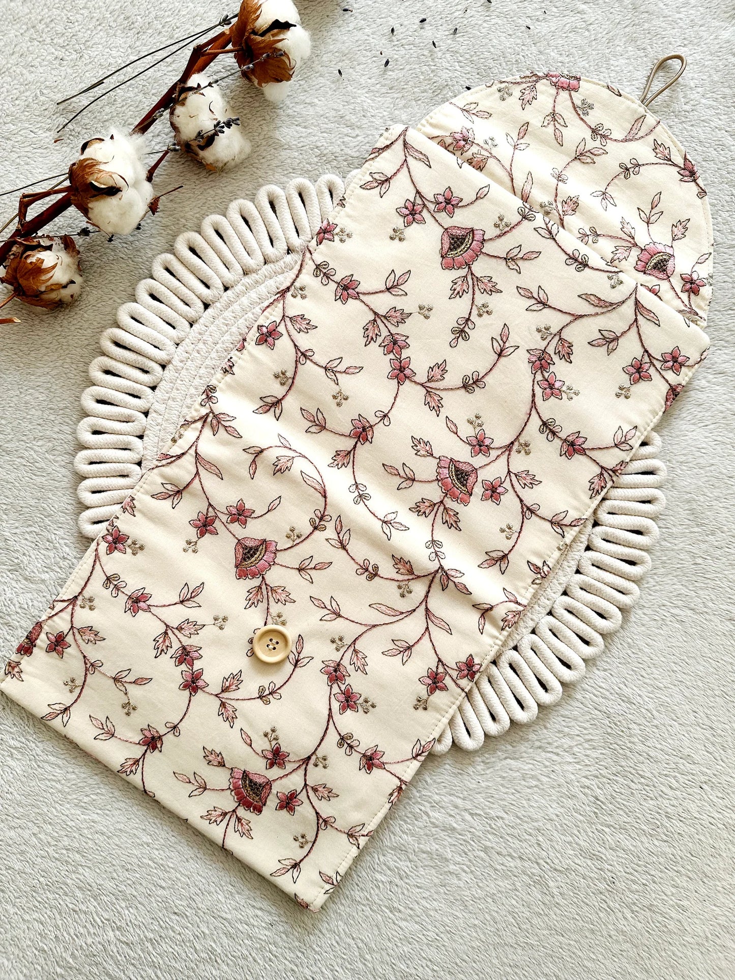 Embroidered Pentas Double Book Sleeve