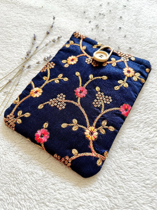 Embroidered Gold Navy E-Reader Sleeve