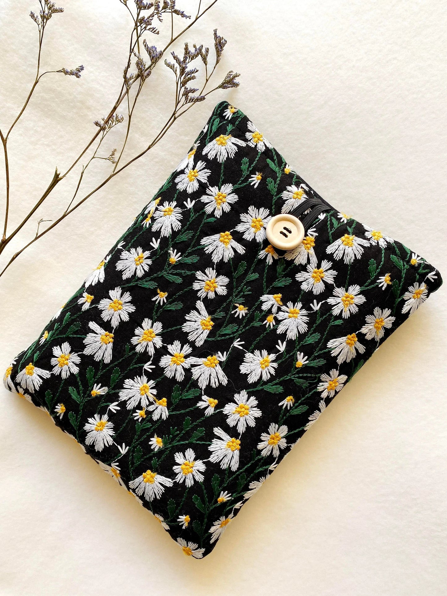 Embroidered Black Daisy Book Sleeve