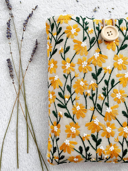 Embroidered Orange Daisy Book Sleeve