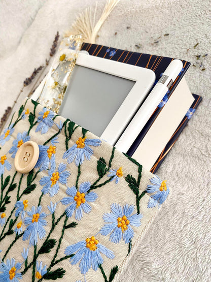 Embroidered Blue Daisy Book Sleeve