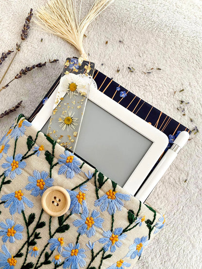 Embroidered Blue Daisy Book Sleeve