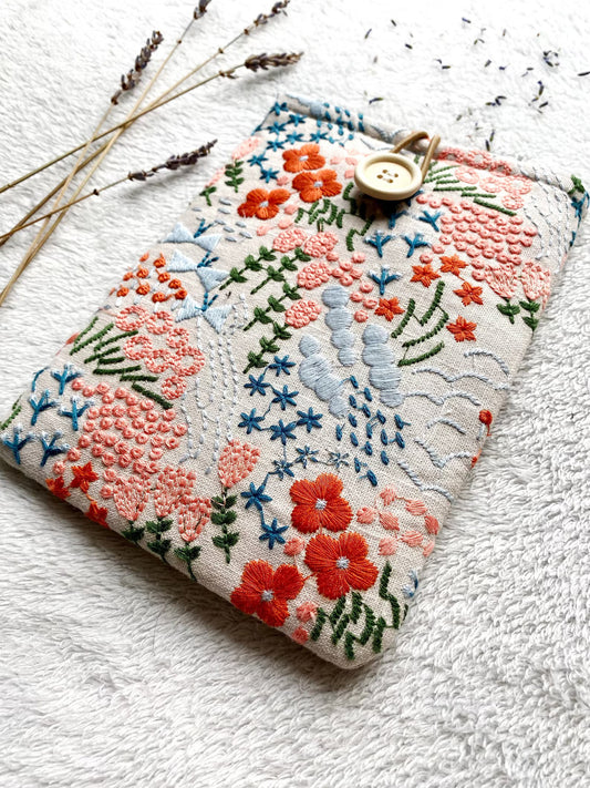 Embroidered Floral E-Reader Sleeve