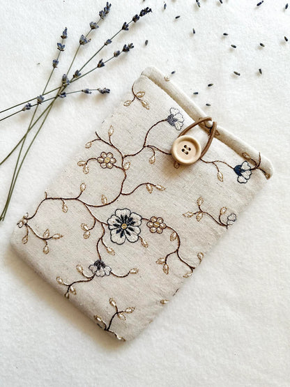 Embroidered Beige Floral E-Reader Sleeve
