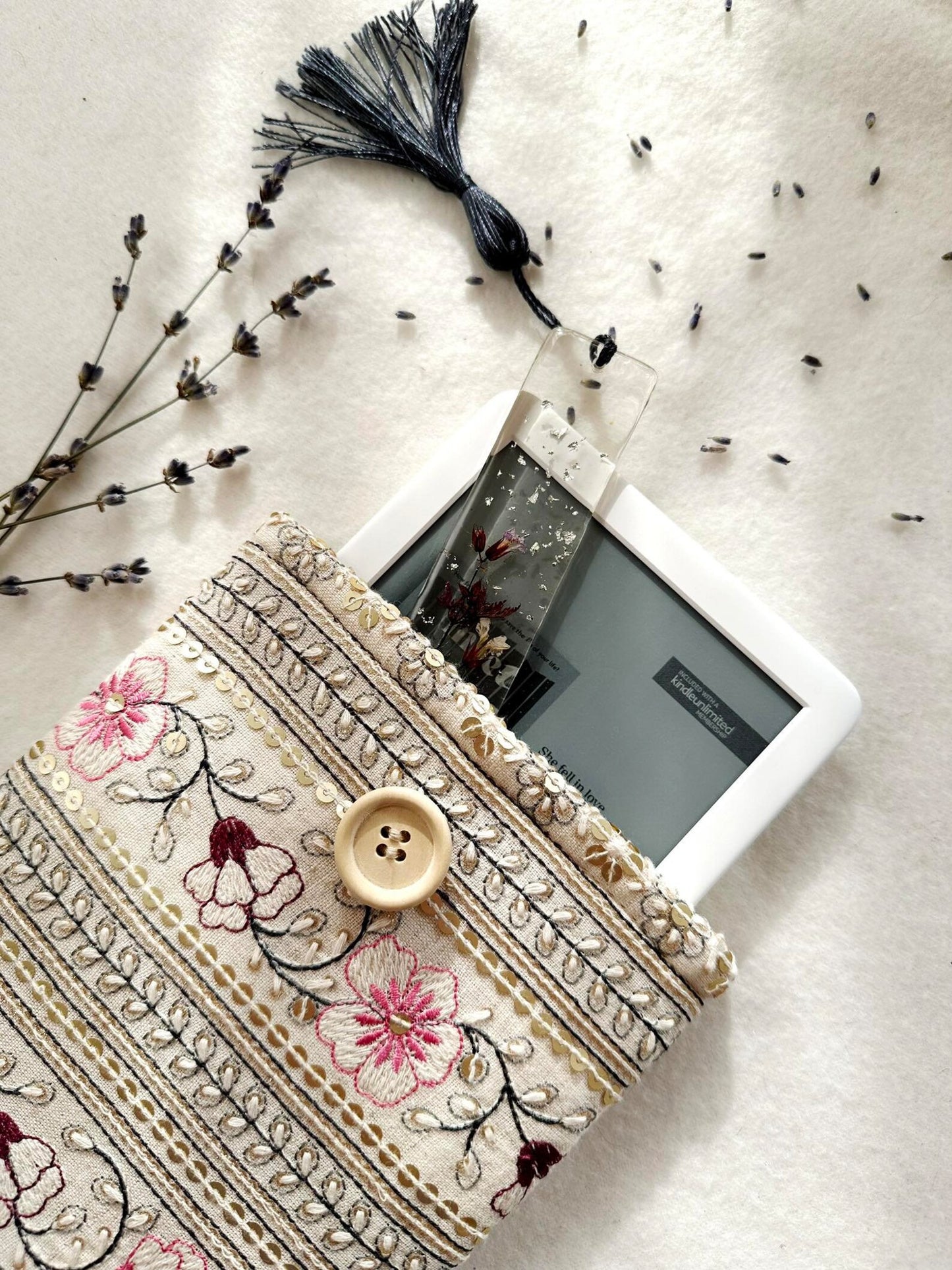 Embroidered Carnation E-Reader Sleeve