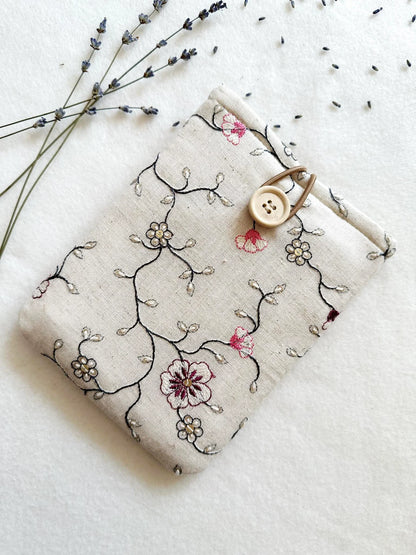 Embroidered Beige Floral E-Reader Sleeve