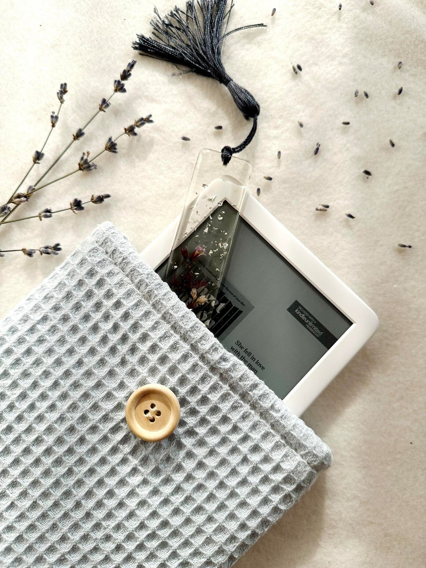 Light Waffle E-Reader Sleeve