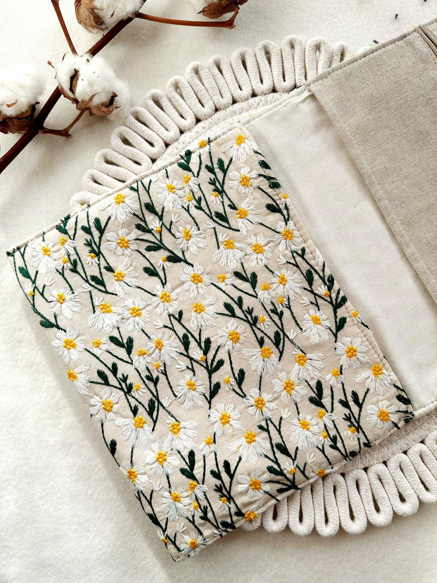 Embroidered Daisy Double Book Sleeve