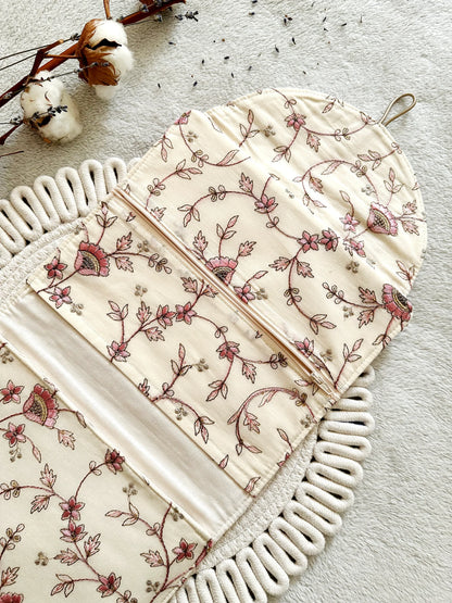 Embroidered Pentas Double Book Sleeve