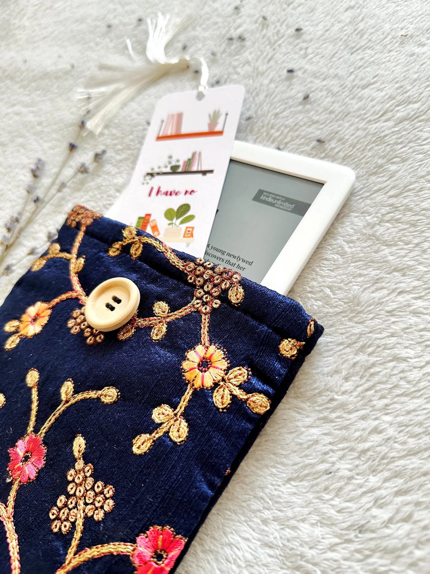 Embroidered Gold Navy E-Reader Sleeve