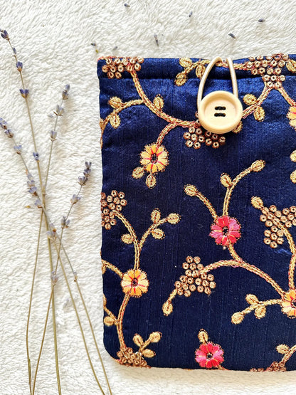 Embroidered Gold Navy E-Reader Sleeve