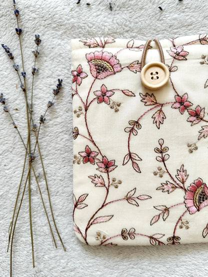 Embroidered Pink Pentas E-Reader Sleeve