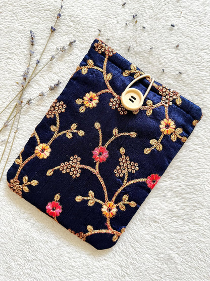 Embroidered Gold Navy E-Reader Sleeve