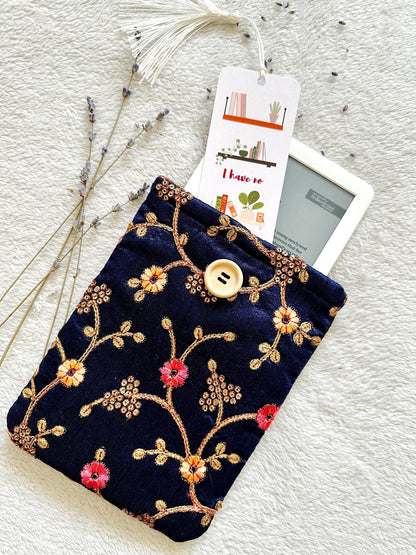 Embroidered Gold Navy E-Reader Sleeve