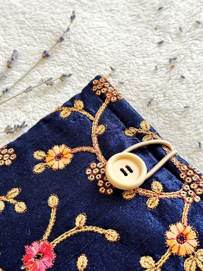 Embroidered Gold Navy E-Reader Sleeve