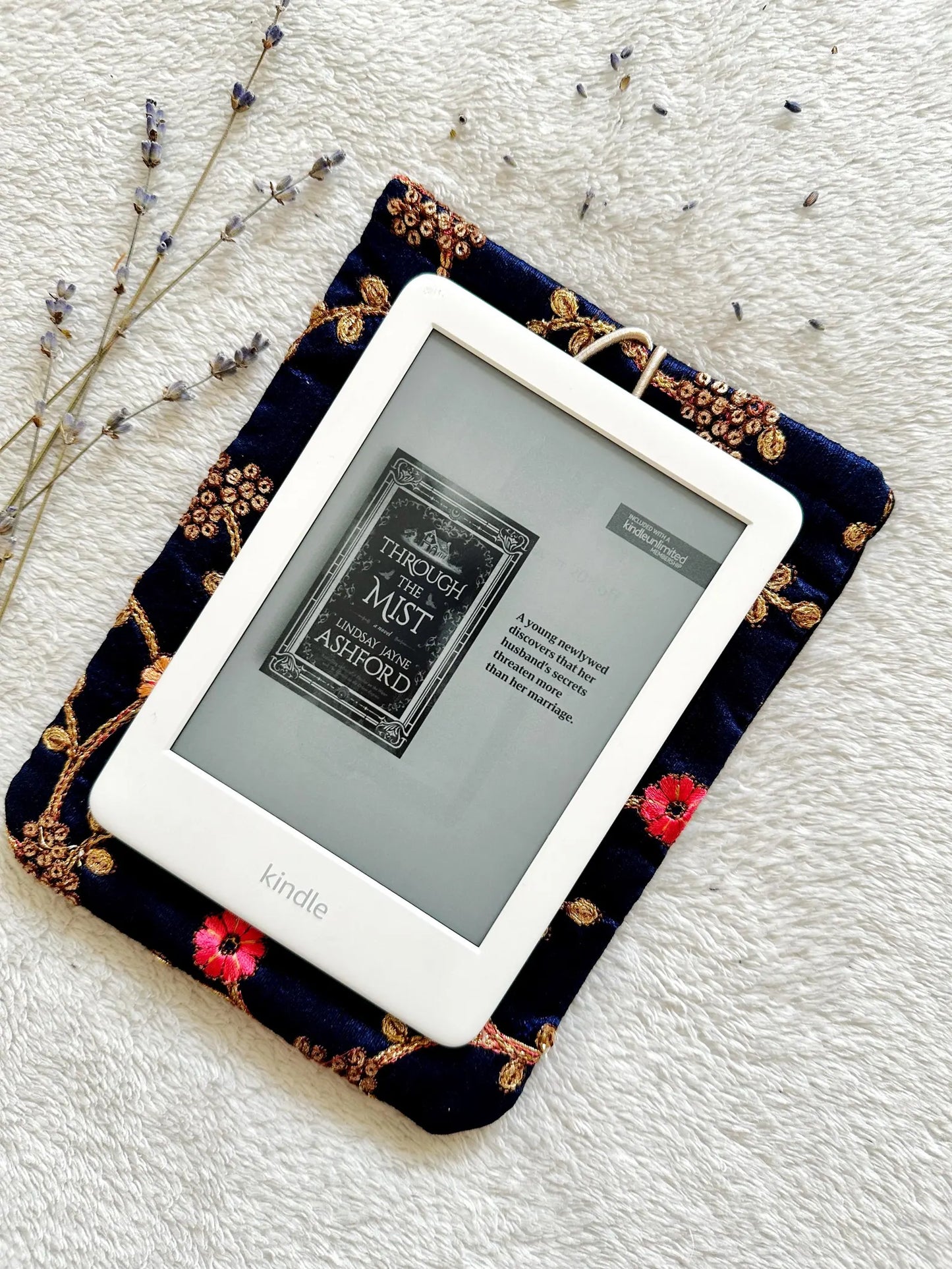 Embroidered Gold Navy E-Reader Sleeve