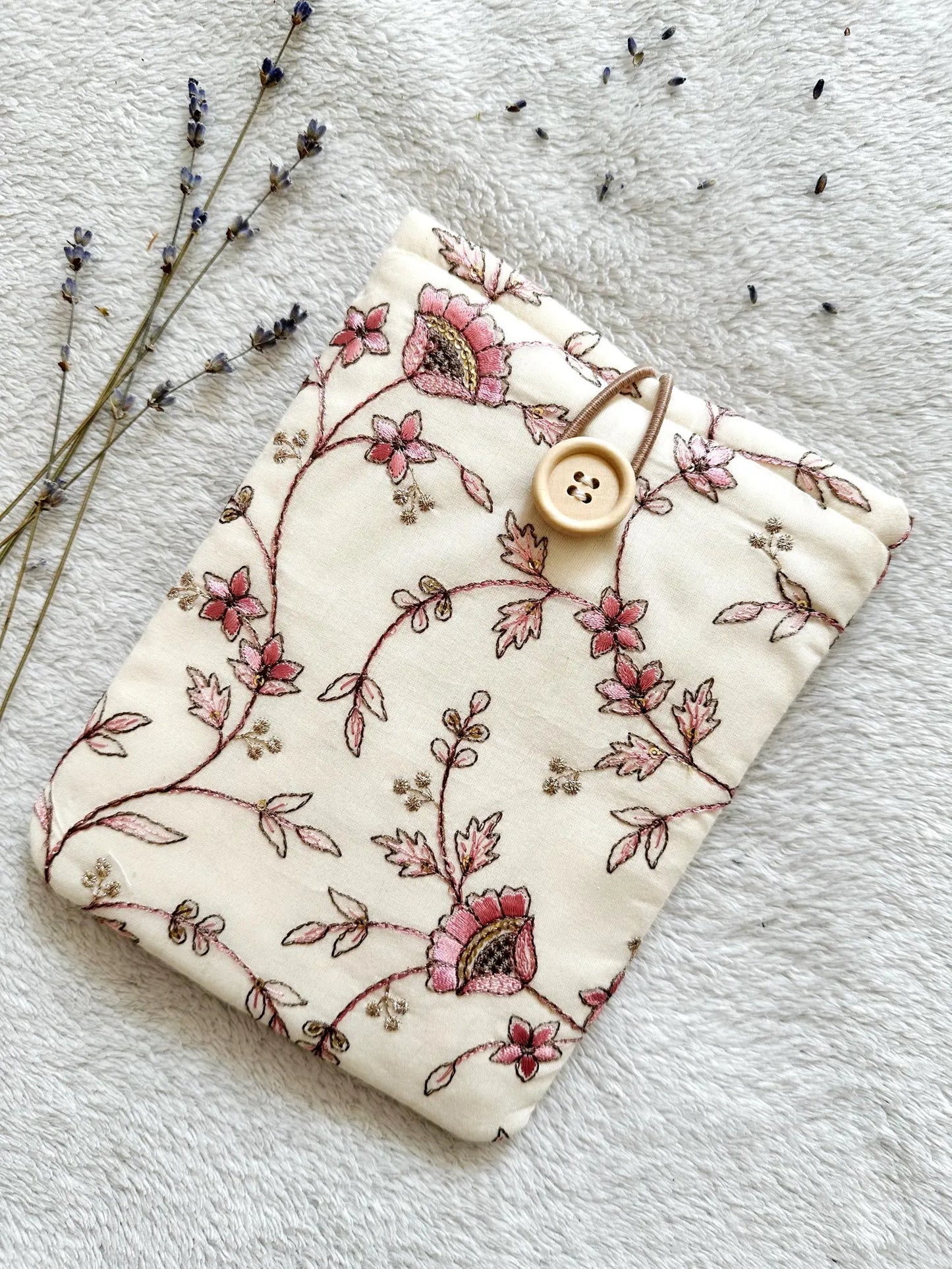 Embroidered Pink Pentas E-Reader Sleeve