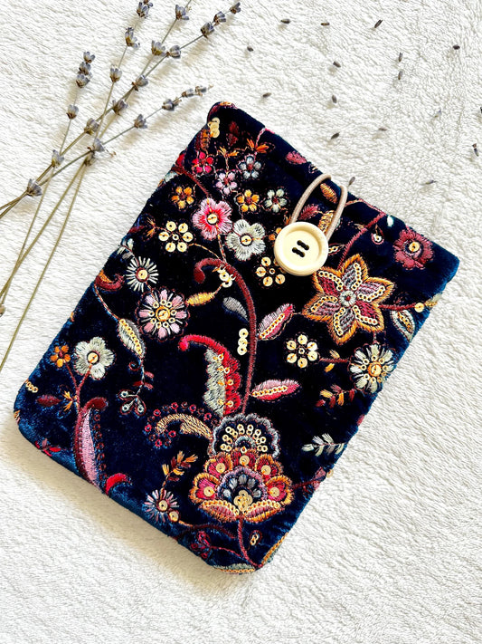 Embroidered Floral E-Reader Sleeve