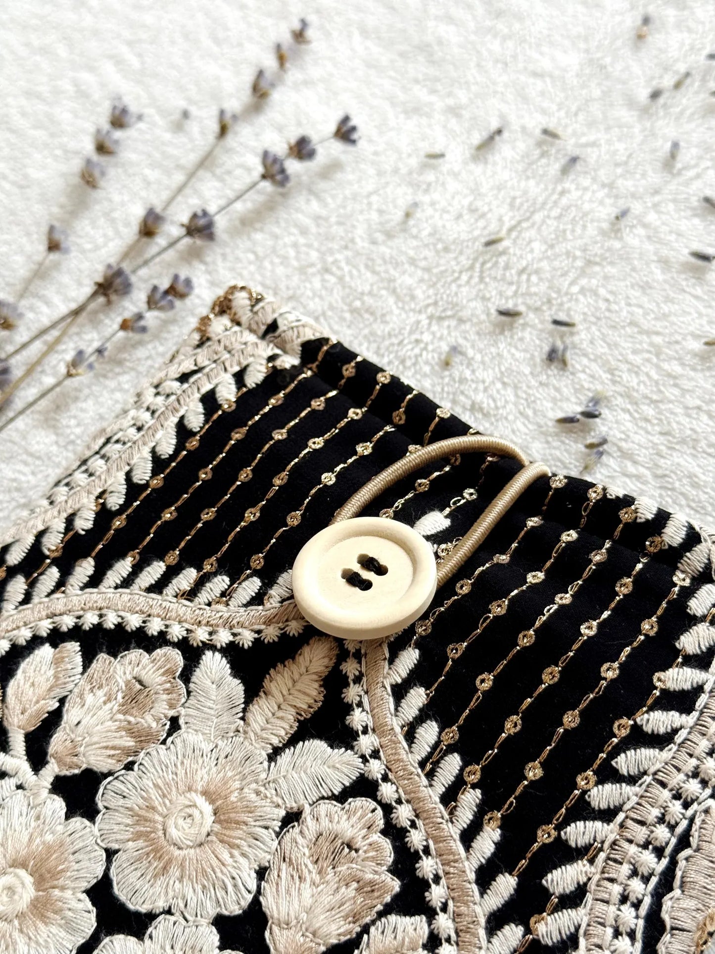 Embroidered Black Floral E-Reader Sleeve
