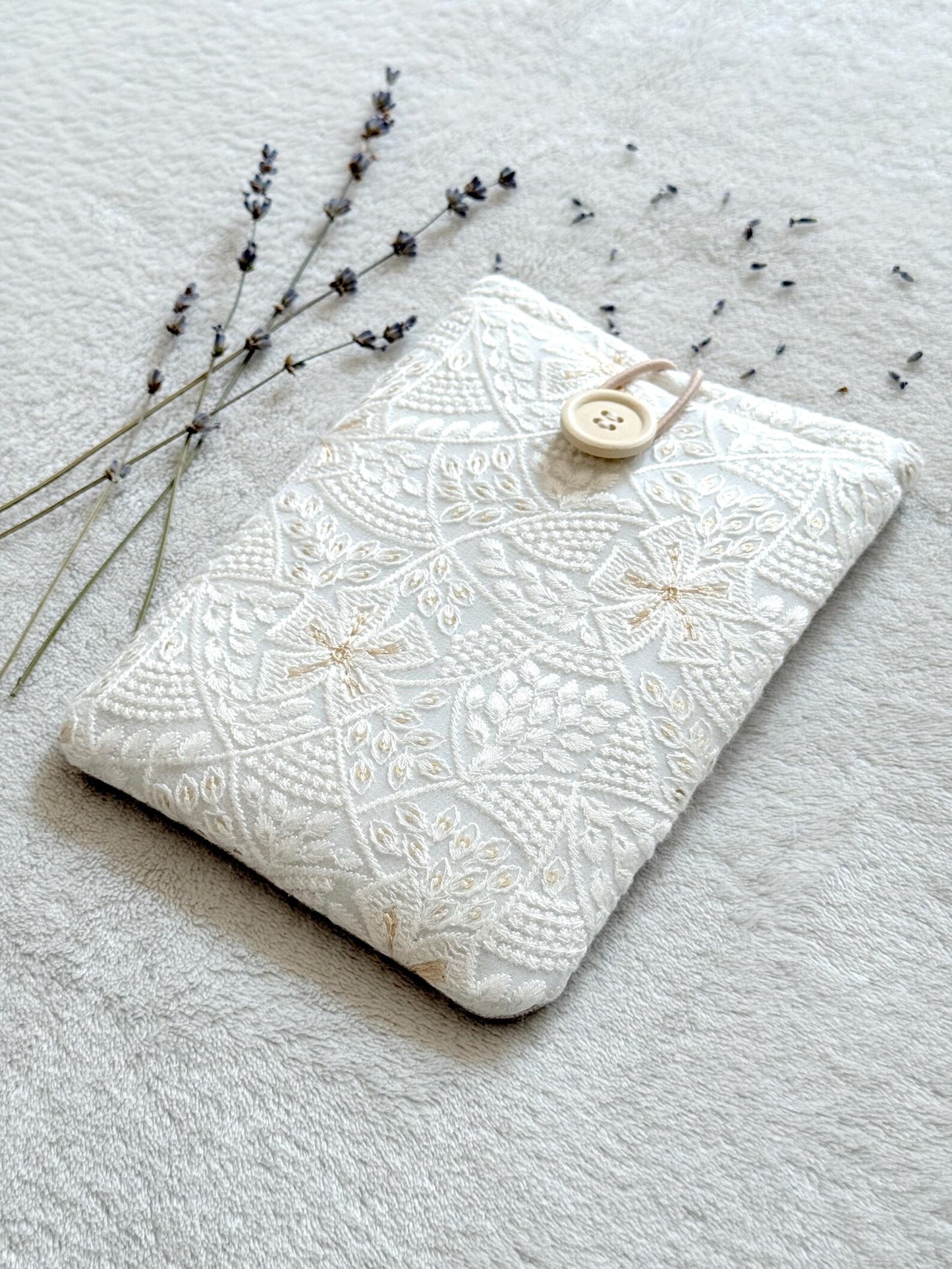 Embroidered Starfish E-Reader Sleeve
