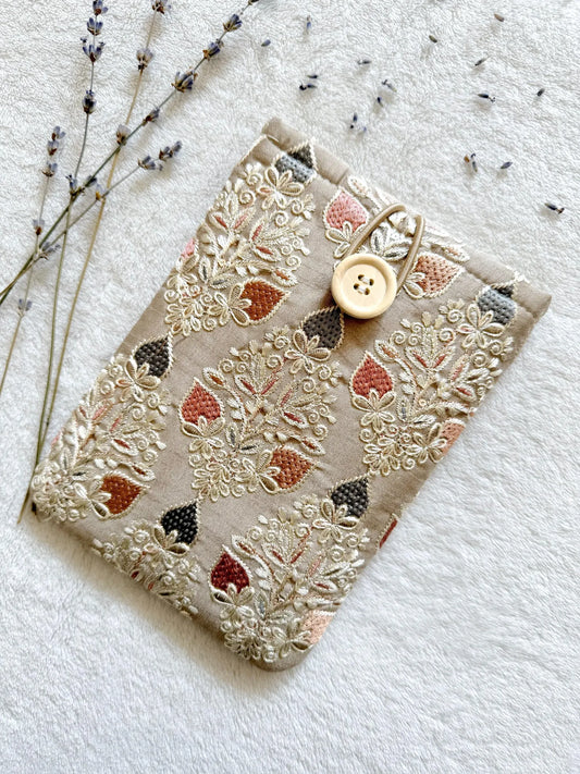 Embroidered Khaki Strawberry E-Reader Sleeve