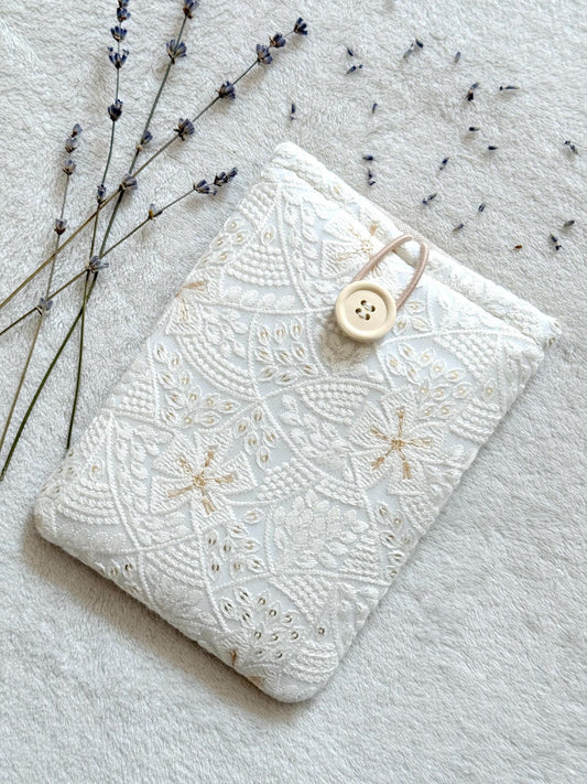 Embroidered Starfish E-Reader Sleeve