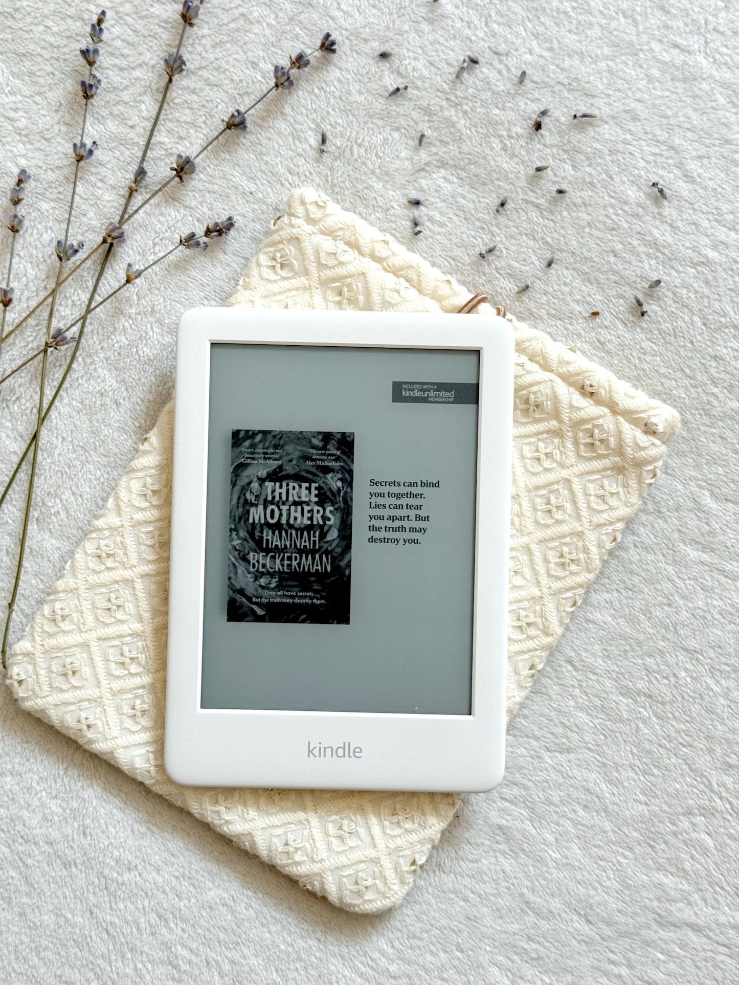 Embroidered Sequin E-Reader Sleeve