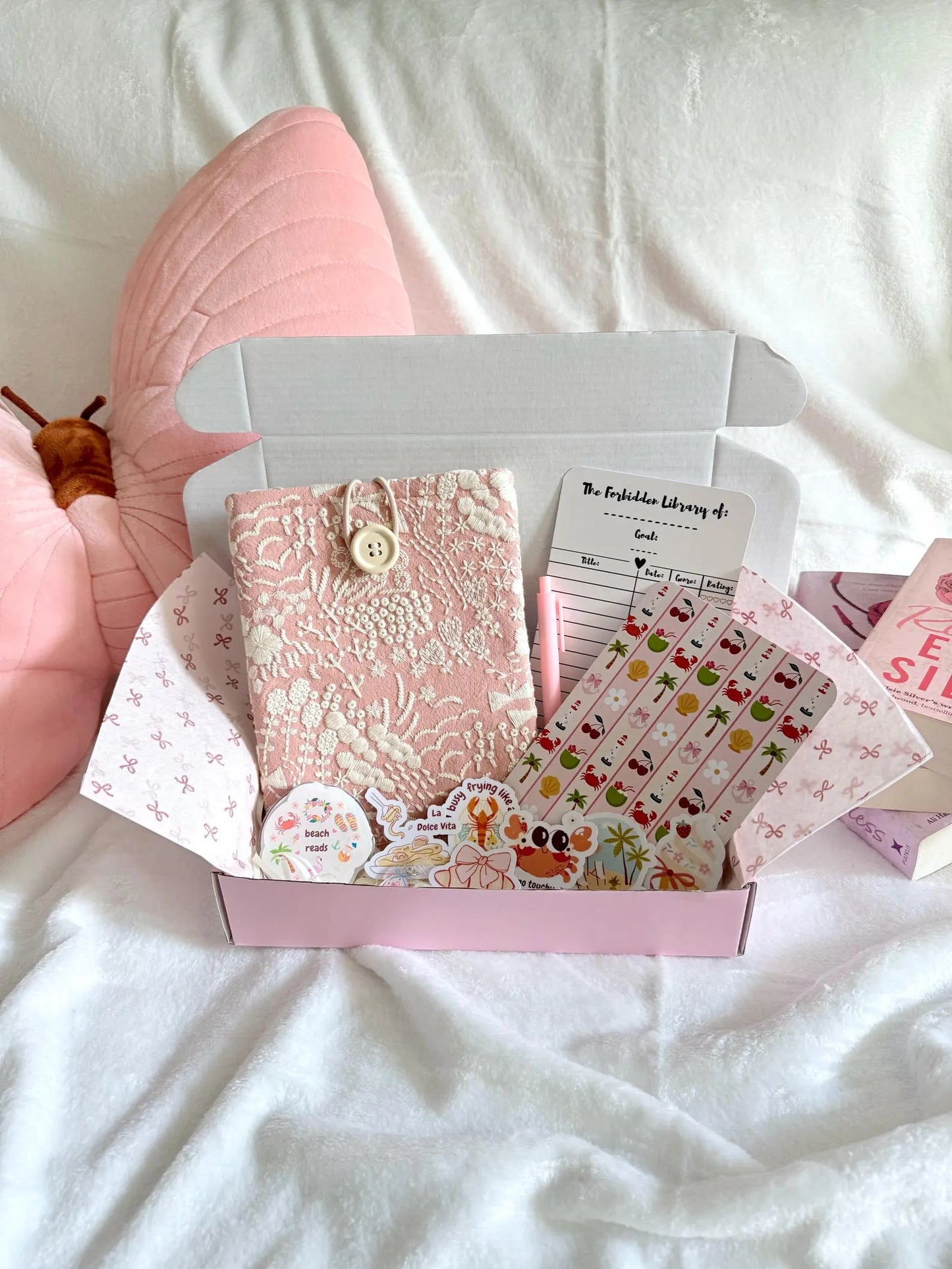 Summer- Decorate My E-Reader Box