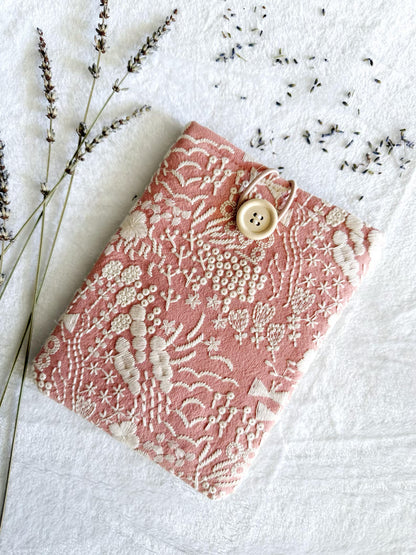 Embroidered Coral Daisy E-Reader Sleeve