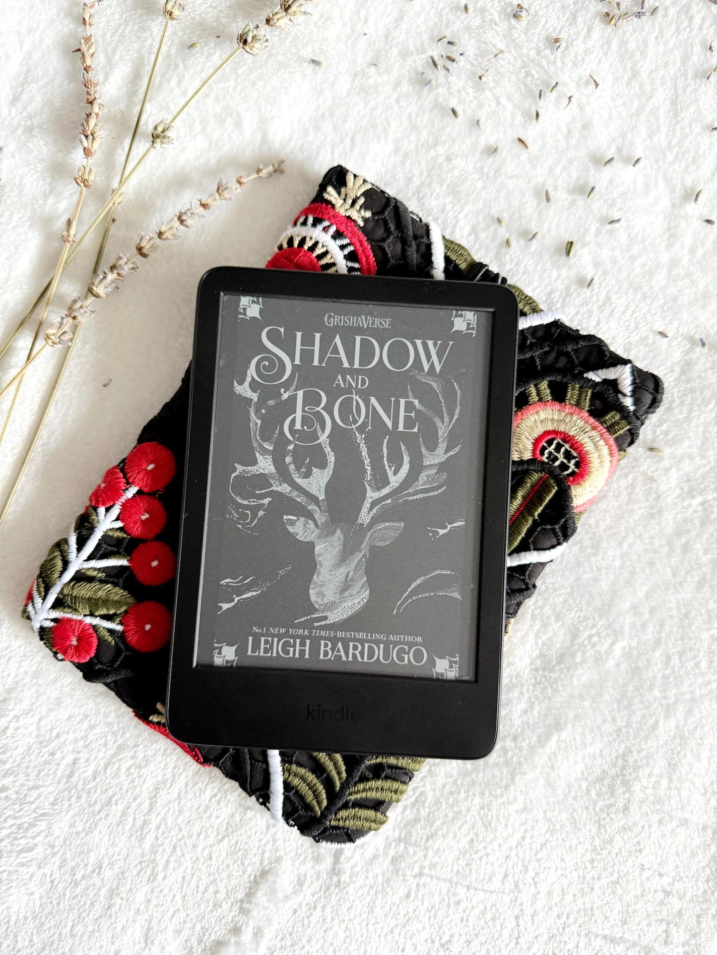 Embroidered Black Heart E-Reader Sleeve