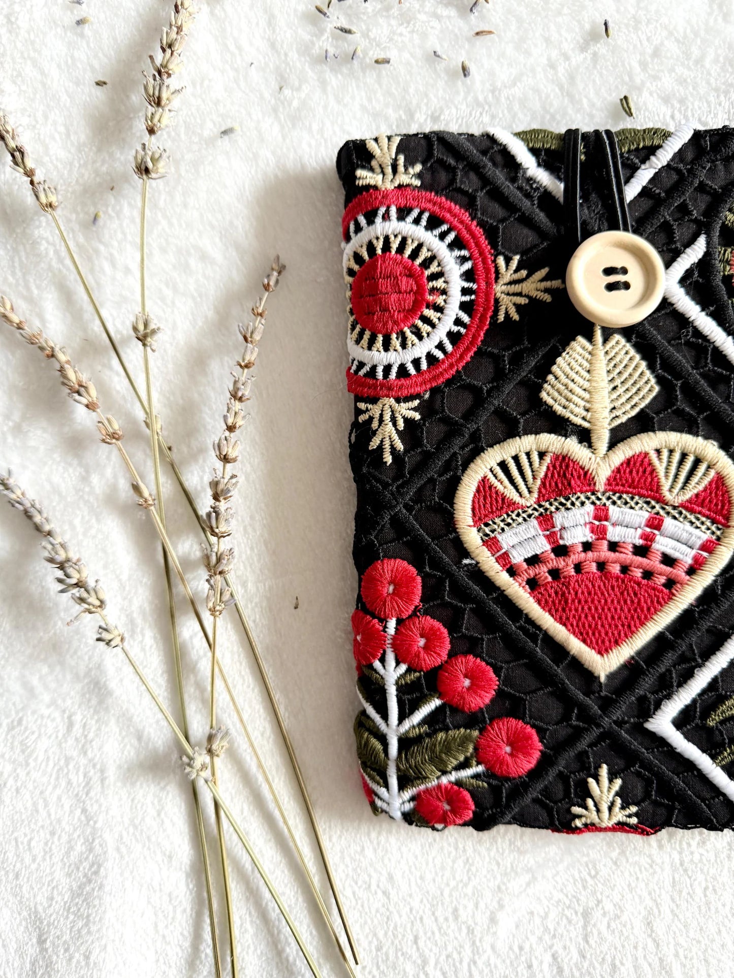 Embroidered Black Heart E-Reader Sleeve