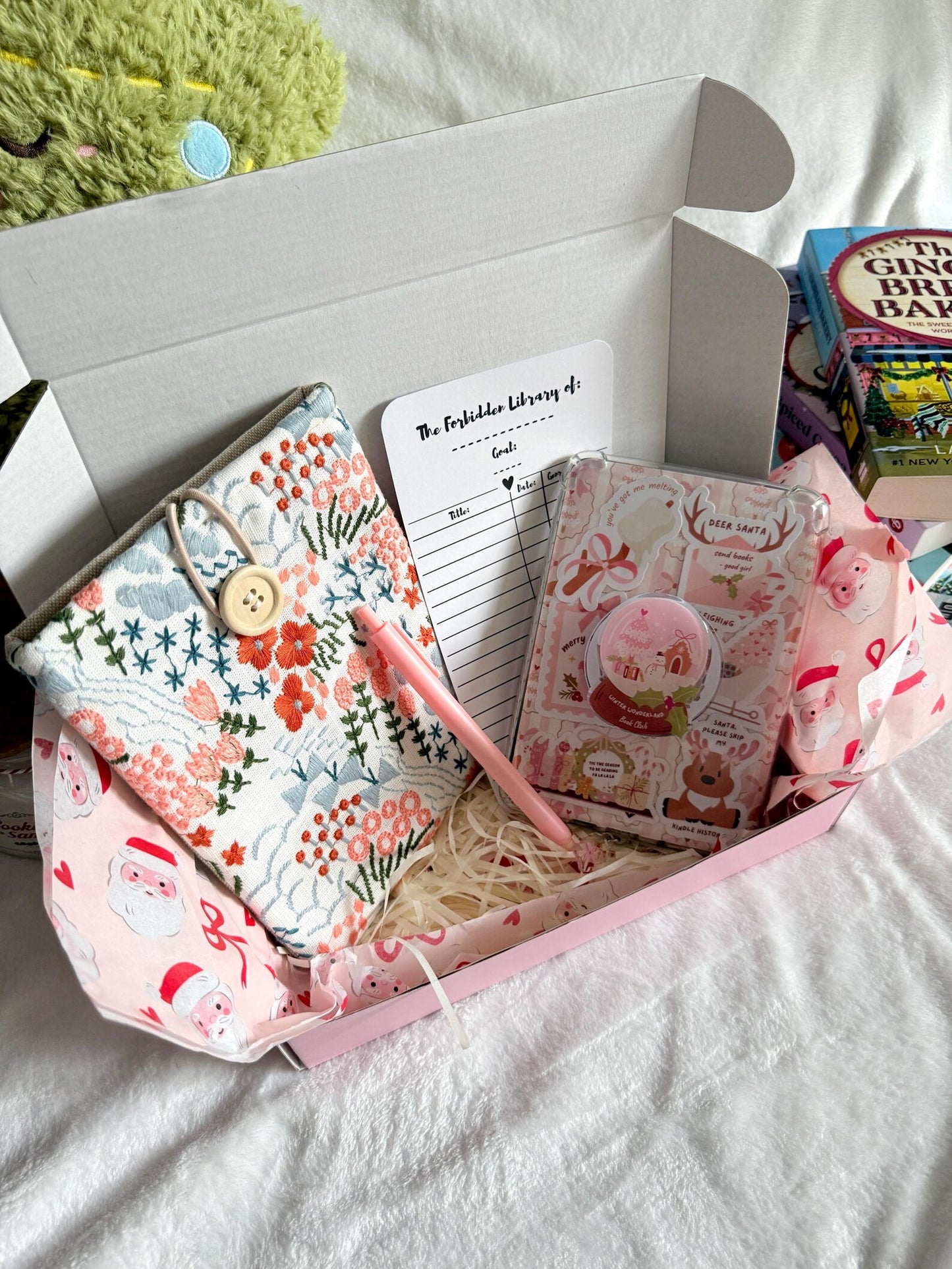 Winter- Decorate My E-Reader Box
