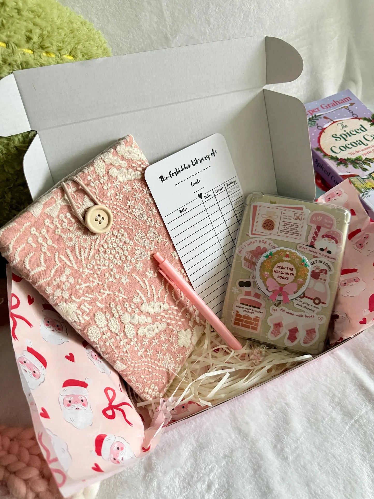 Winter- Decorate My E-Reader Box