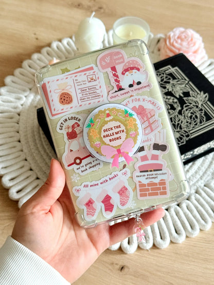 Christmas Wreath Magnetic E-Reader Grip