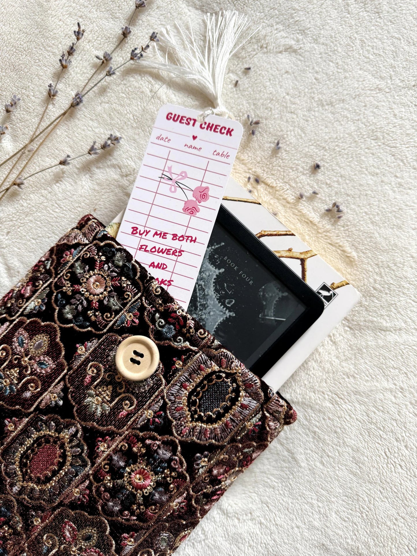 Embroidered Rhomboid Book Sleeve