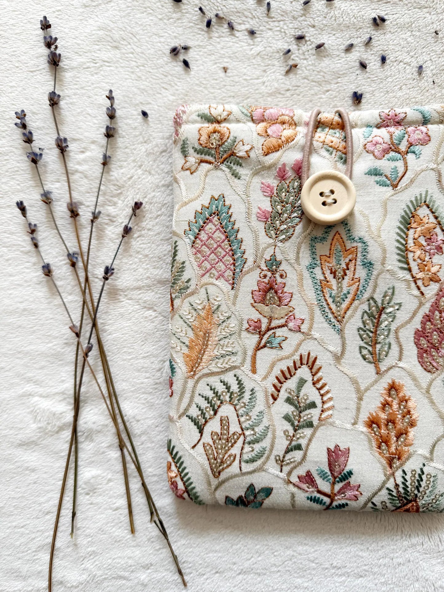Embroidered Tropical E-Reader Sleeve