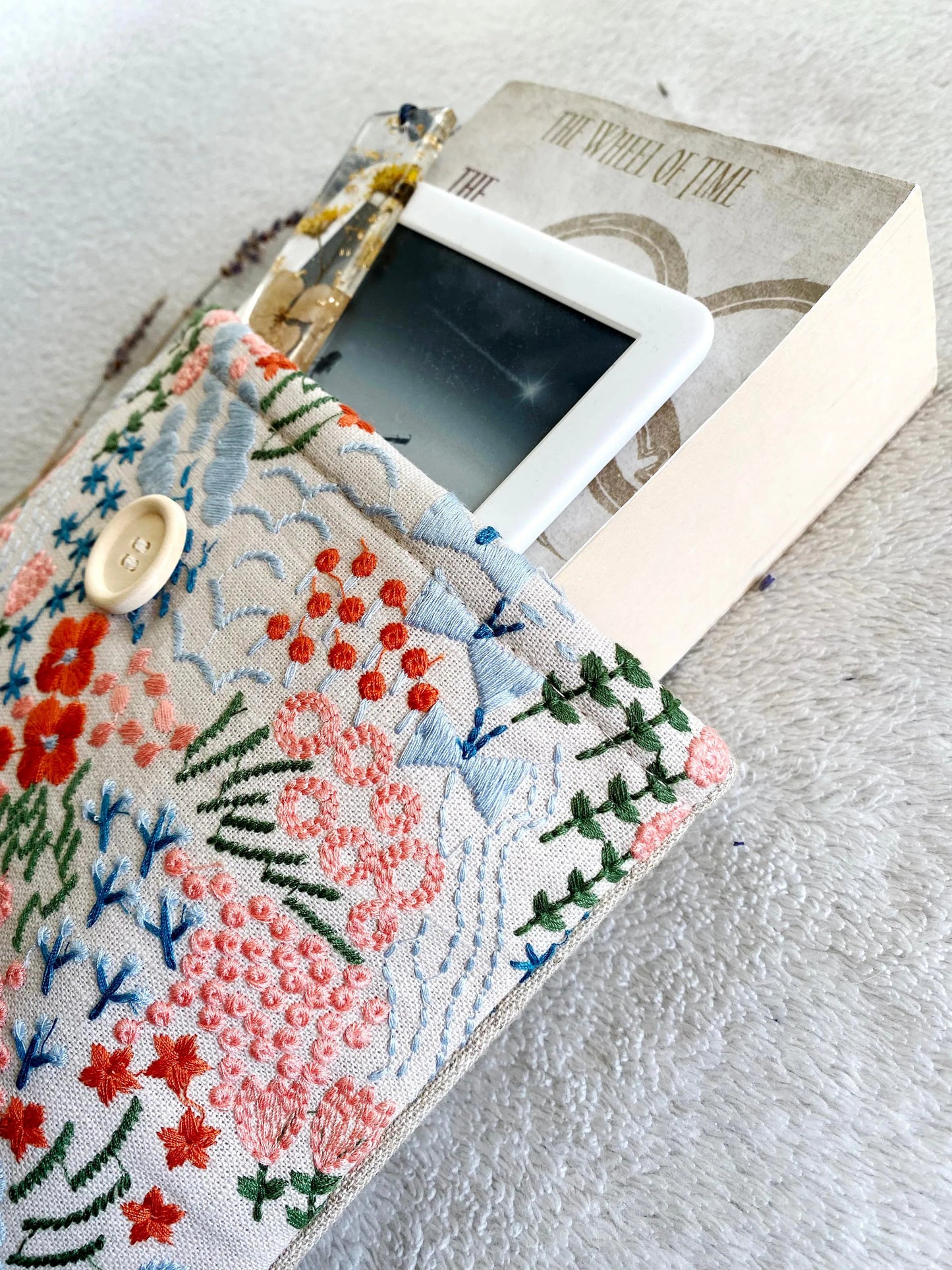 Embroidered Floral Book Sleeve