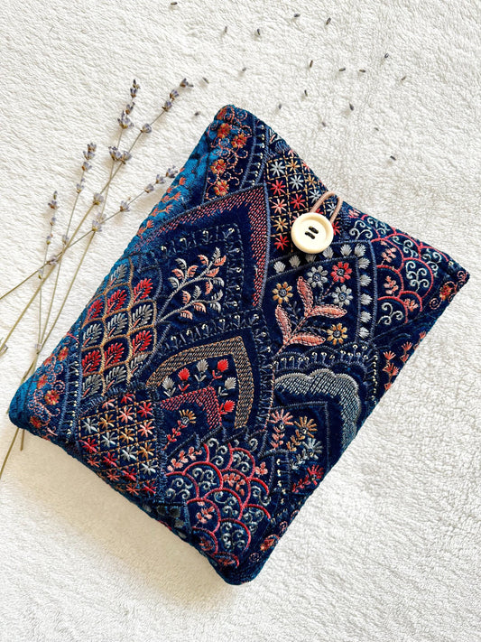 Embroidered Floral Navy Book Sleeve