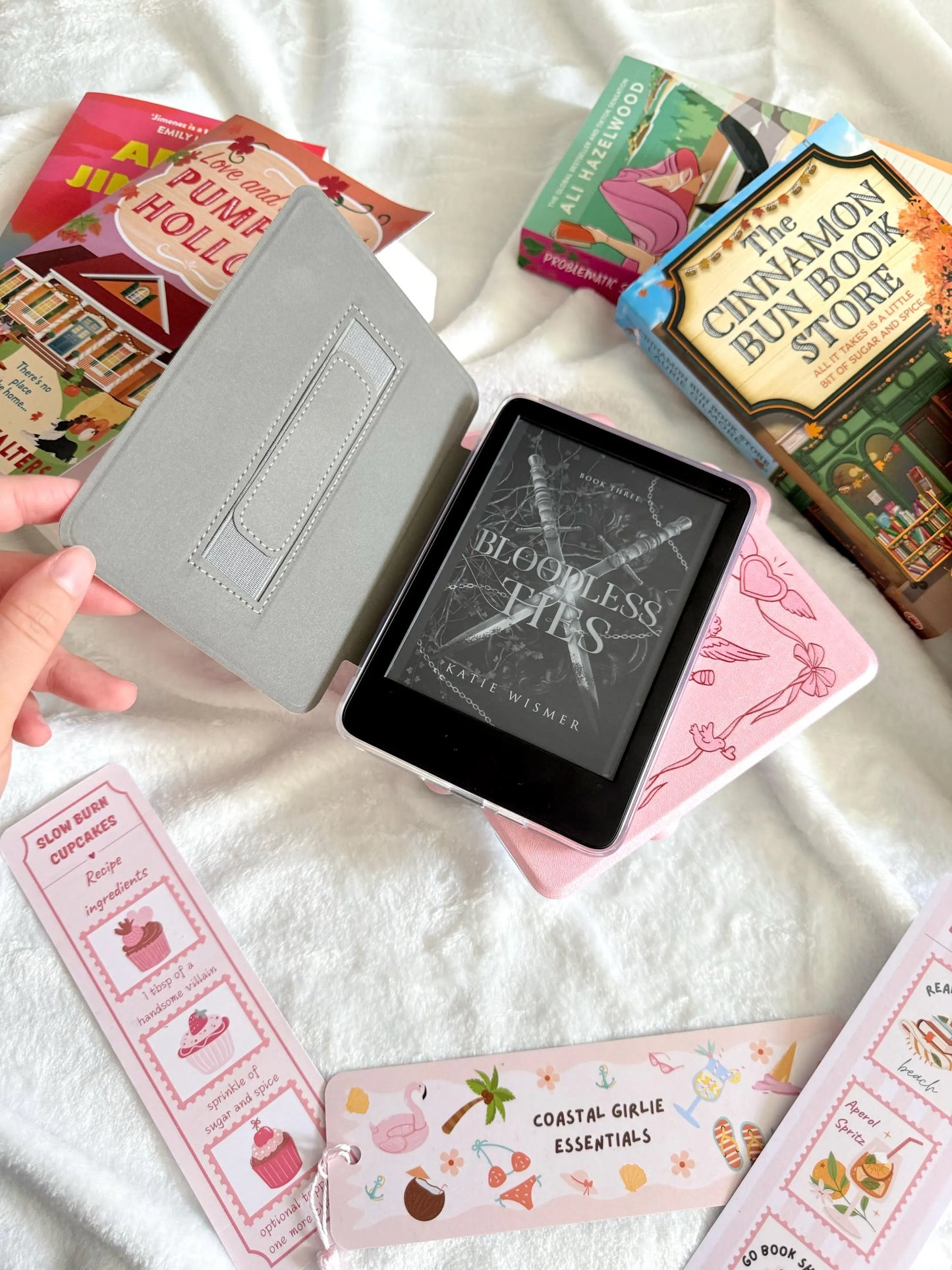 Stupid Cupid Kindle Case